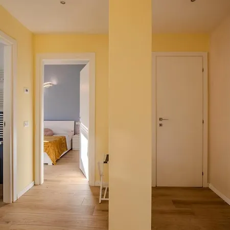 Nh - Tosca's Place Apartment